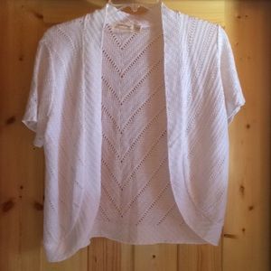 Beautiful white lacy crochet shrug sz 12/14